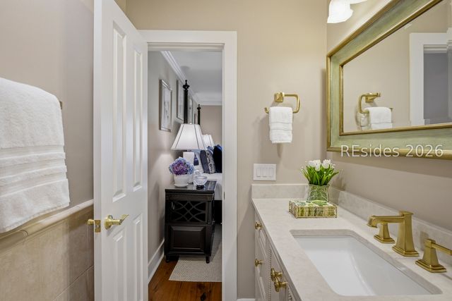 19 Mizzenmast Ct, Hilton Head Island, SC 29928