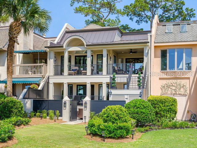 19 Mizzenmast Ct, Hilton Head Island, SC 29928