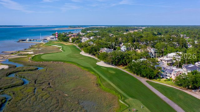 19 Mizzenmast Ct, Hilton Head Island, SC 29928