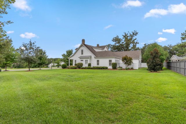 3657 Rhoden Hill Way, Tallahassee, FL 32312