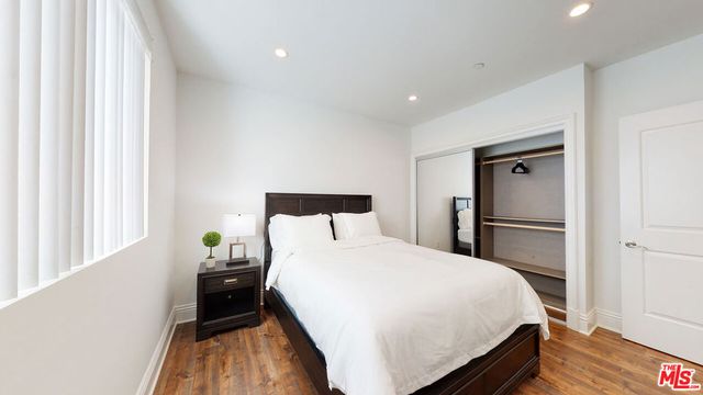 907 S SHENANDOAH Street 101, Los Angeles, CA 90035