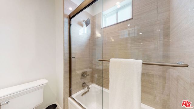 907 S SHENANDOAH Street 101, Los Angeles, CA 90035