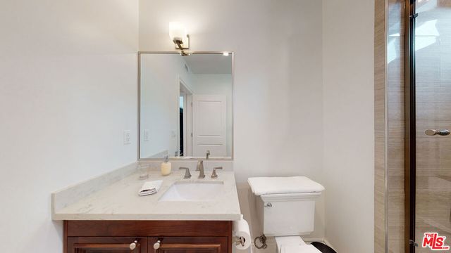 907 S SHENANDOAH Street 101, Los Angeles, CA 90035