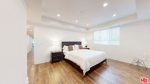 907 S SHENANDOAH Street 101, Los Angeles, CA 90035