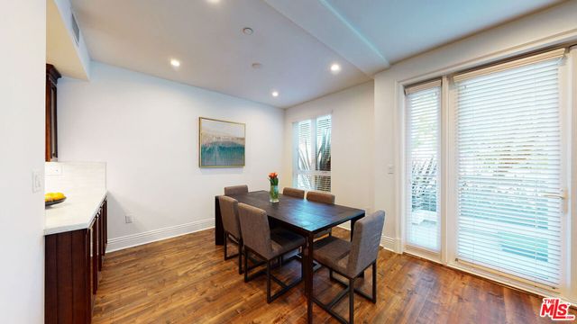 907 S SHENANDOAH Street 101, Los Angeles, CA 90035