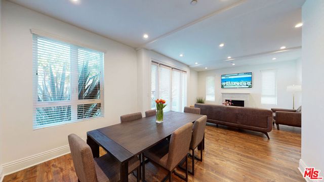 907 S SHENANDOAH Street 101, Los Angeles, CA 90035