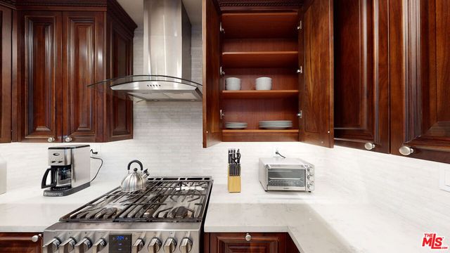 907 S SHENANDOAH Street 101, Los Angeles, CA 90035