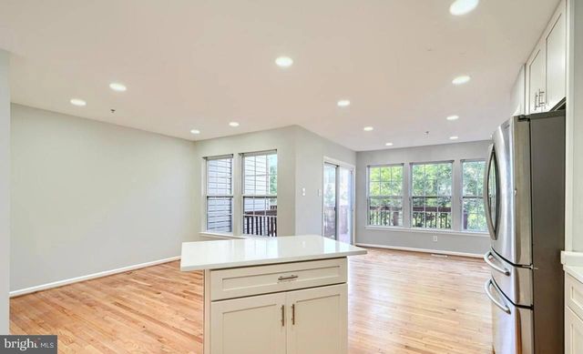 9863 DECATUR RD, Middle River, MD 21220