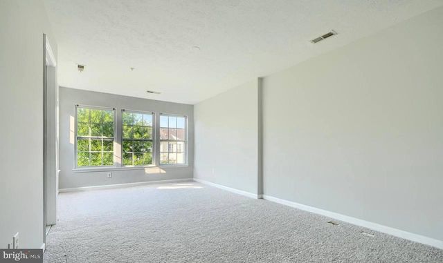 9863 DECATUR RD, Middle River, MD 21220