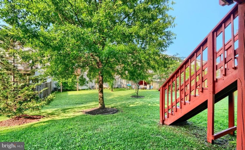Image 29 of property listing at 9863 DECATUR RD, Middle River, MD 21220