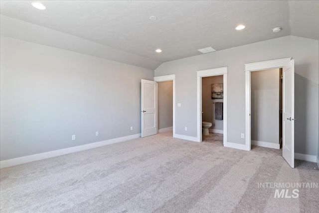 6696 W Sollas Dr, Eagle, ID 83616