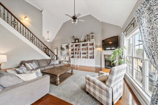 2910 MALABAR PL, Southaven, MS 38672