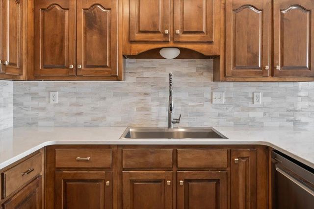 2910 MALABAR PL, Southaven, MS 38672