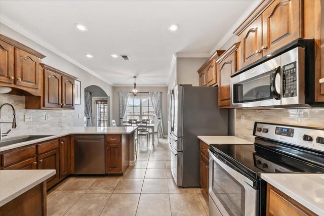 2910 MALABAR PL, Southaven, MS 38672