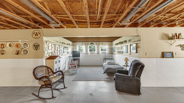 2463 W Rue Du Lac Court, La Porte, IN 46350