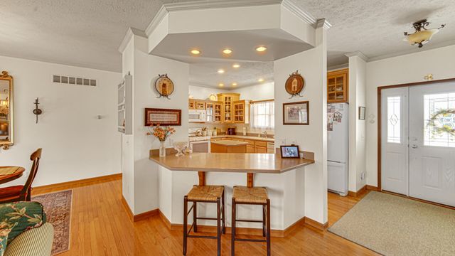 2463 W Rue Du Lac Court, La Porte, IN 46350