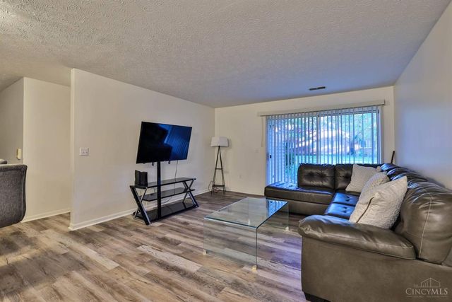 710 Carrington Place, Loveland, OH 45140