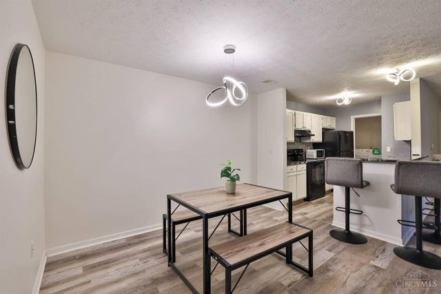 710 Carrington Place, Loveland, OH 45140