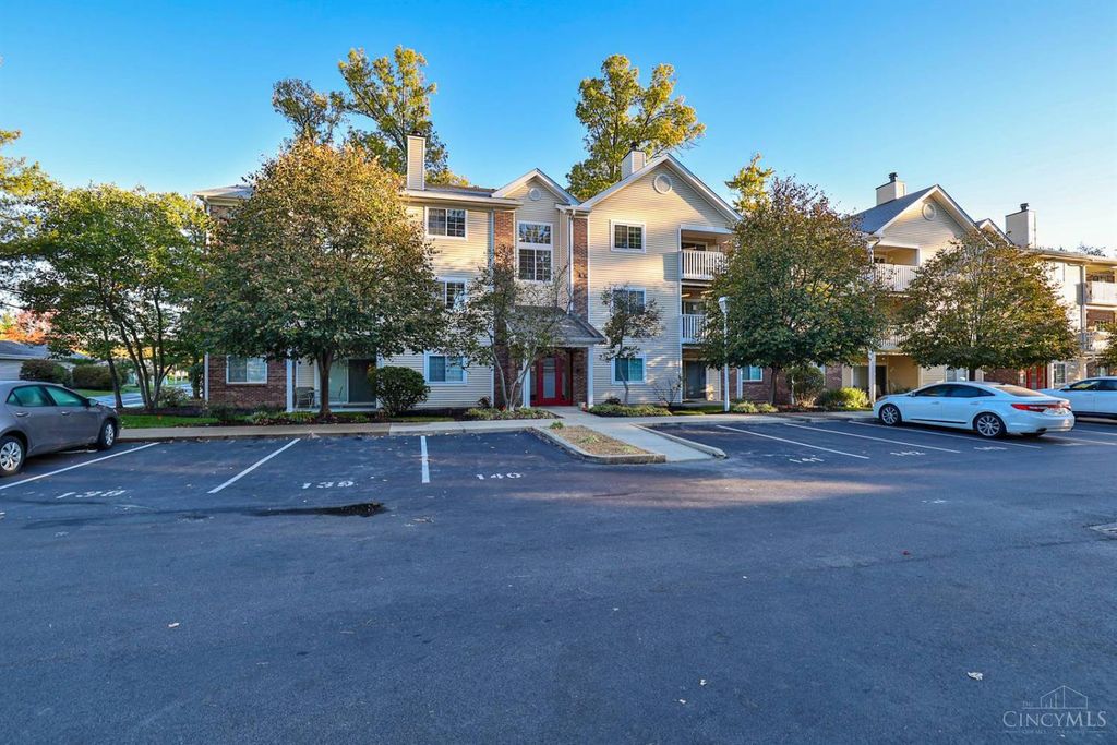 710 Carrington Place, Loveland, OH 45140