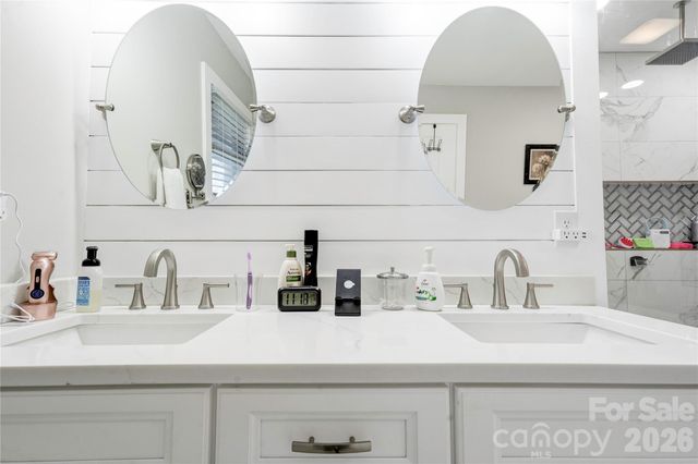 241 Howington Street, Shelby, NC 28152