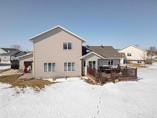 722 42nd Avenue S, Moorhead, MN 56560