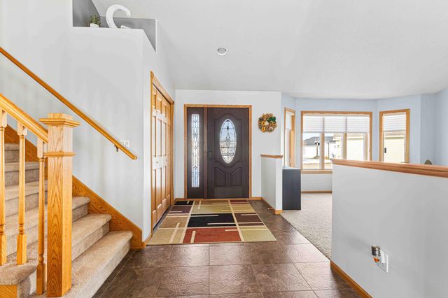 722 42nd Avenue S, Moorhead, MN 56560