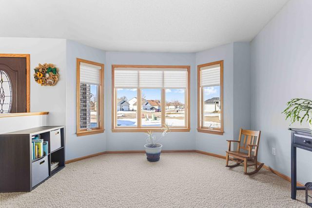 722 42nd Avenue S, Moorhead, MN 56560