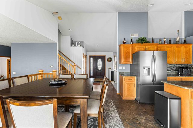 722 42nd Avenue S, Moorhead, MN 56560