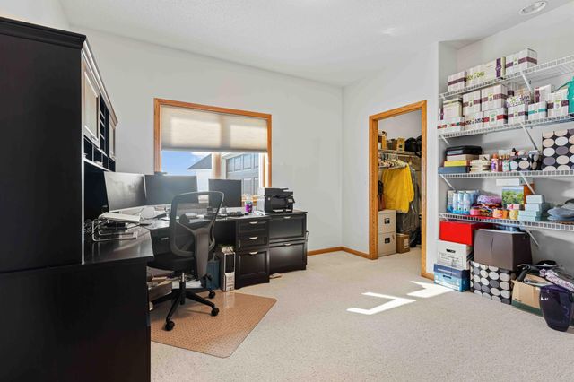 722 42nd Avenue S, Moorhead, MN 56560