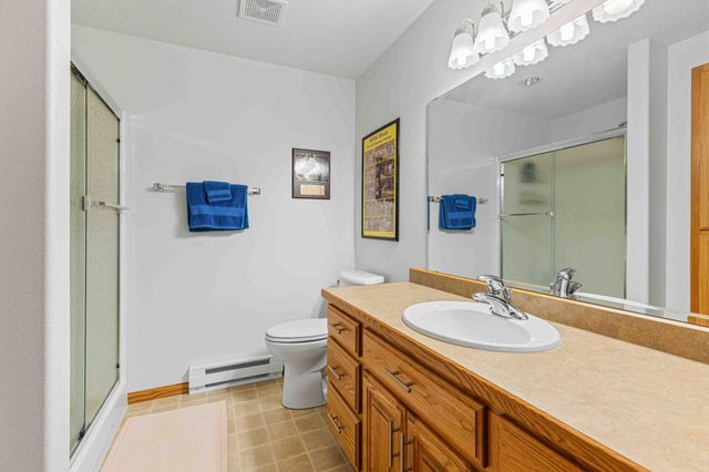 722 42nd Avenue S, Moorhead, MN 56560