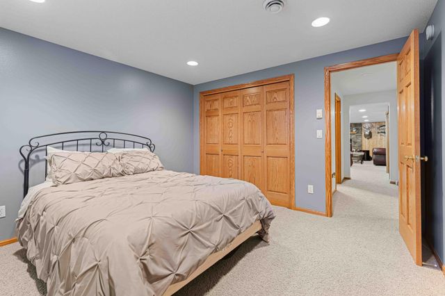 722 42nd Avenue S, Moorhead, MN 56560