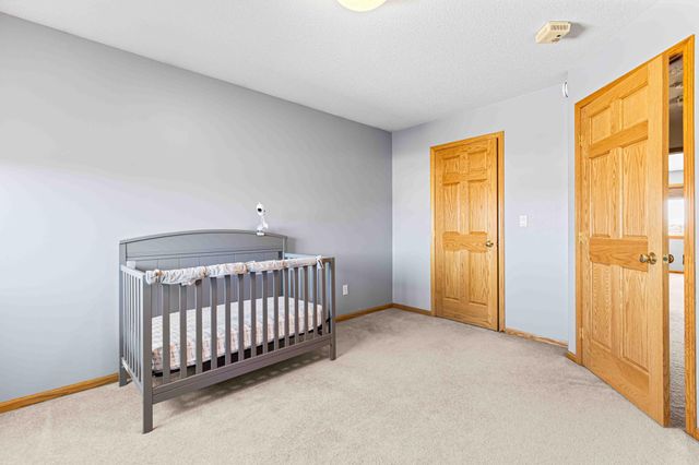 722 42nd Avenue S, Moorhead, MN 56560