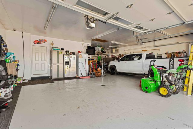 722 42nd Avenue S, Moorhead, MN 56560