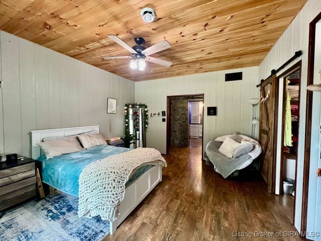 9750 N County Road 700 W, Elizabethtown, IN 47232