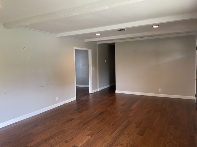 305 Cedar Hill Rd, Adams, TN 37010