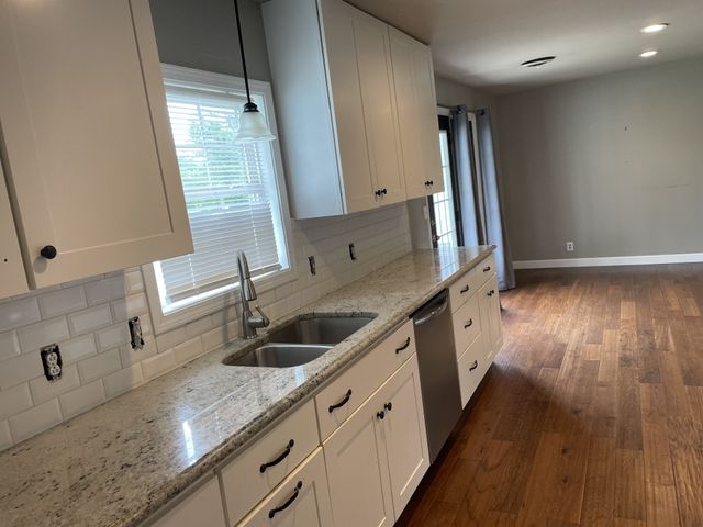 305 Cedar Hill Rd, Adams, TN 37010