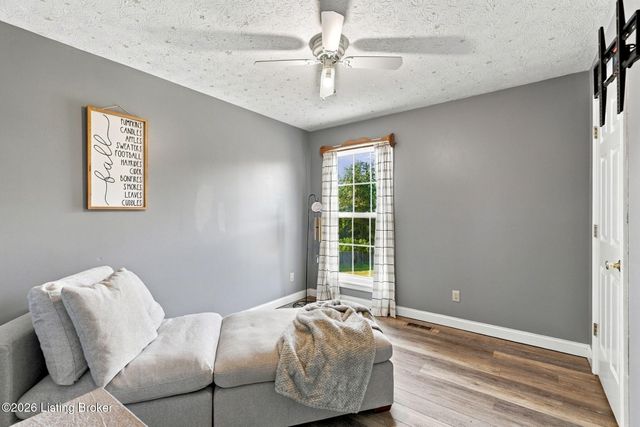 475 Whitetail Dr, Taylorsville, KY 40071