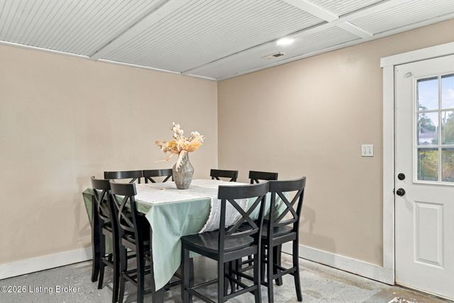 475 Whitetail Dr, Taylorsville, KY 40071