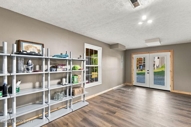475 Whitetail Dr, Taylorsville, KY 40071