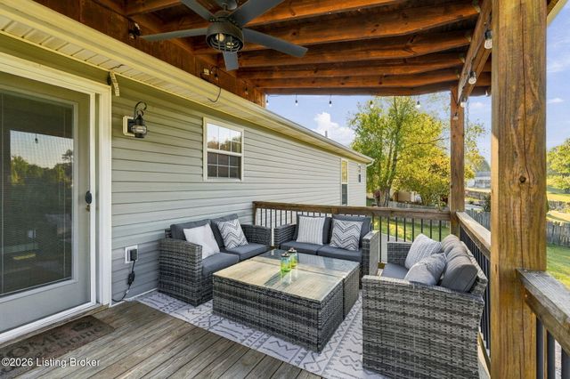 475 Whitetail Dr, Taylorsville, KY 40071