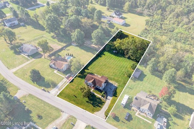 475 Whitetail Dr, Taylorsville, KY 40071