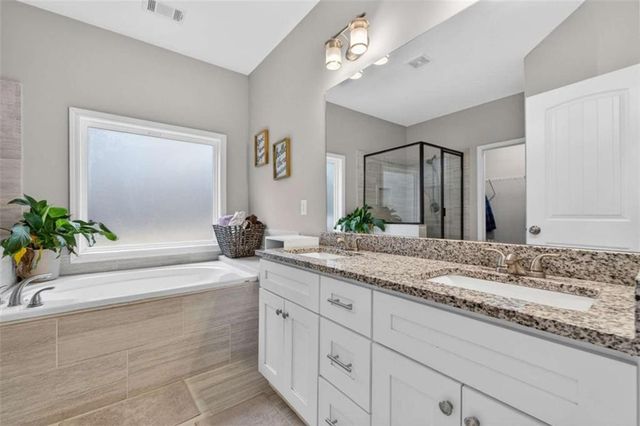 155 W Pennick W Drive, Covington, GA 30014