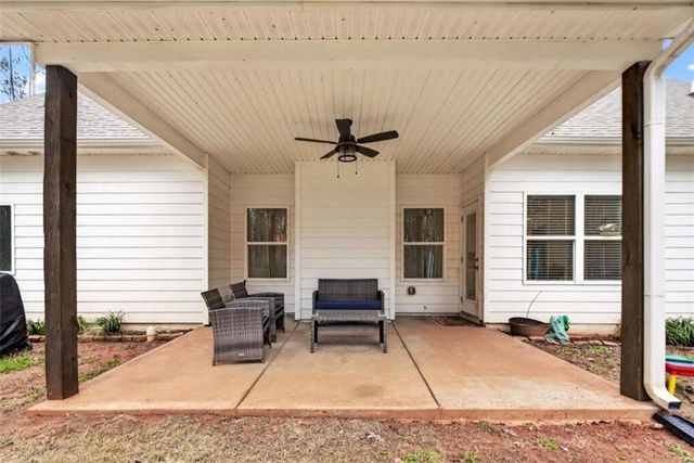 155 W Pennick W Drive, Covington, GA 30014