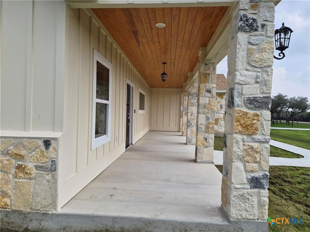 520 Essence Drive, Victoria, TX 77904