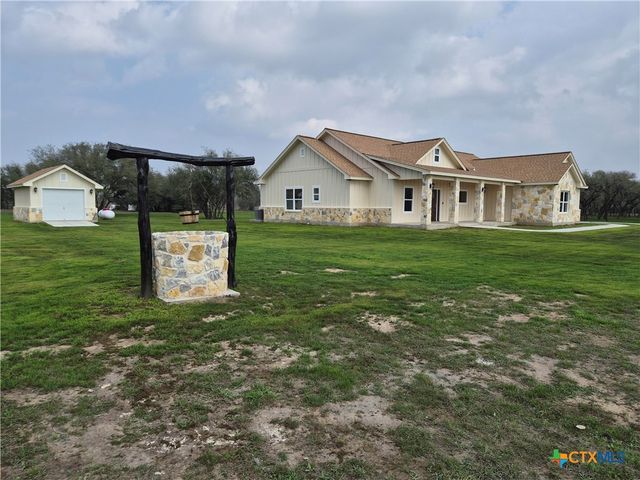 520 Essence Drive, Victoria, TX 77904