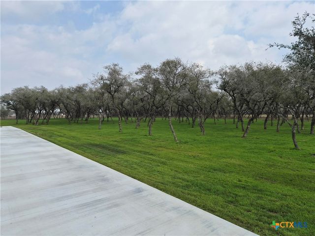 520 Essence Drive, Victoria, TX 77904