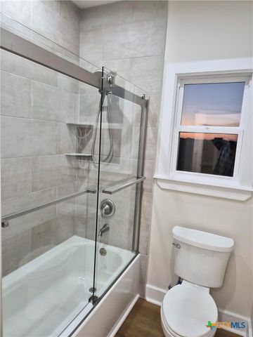 520 Essence Drive, Victoria, TX 77904