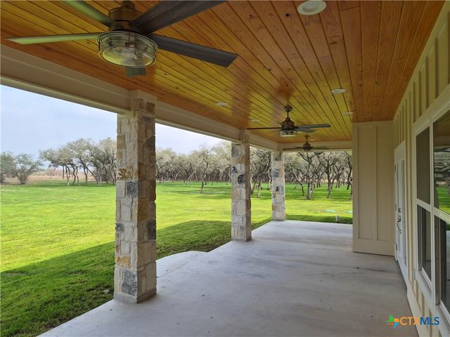 520 Essence Drive, Victoria, TX 77904