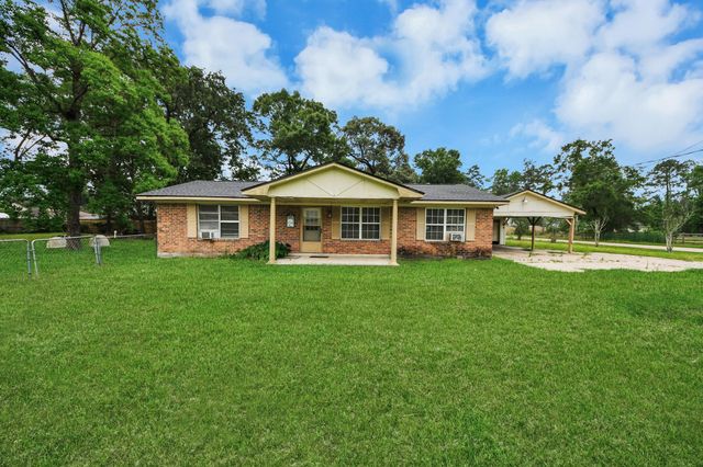 1301 Briarcliff Street, Conroe, TX 77385