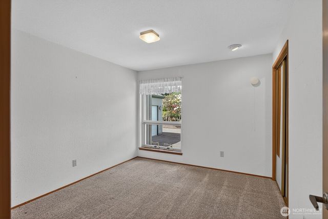 1985 Cascade View Drive, Camano Island, WA 98282